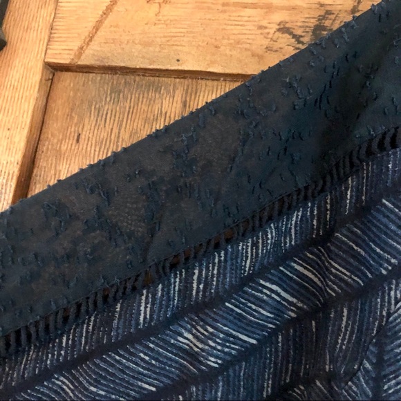 LOW PRICE!! Lucky Brand chevron 3/4 length top - Picture 4 of 5